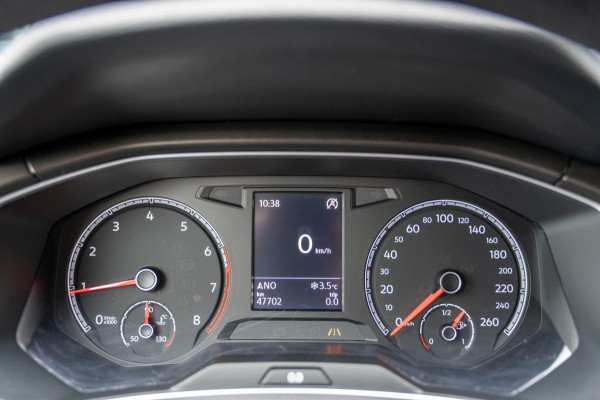 Volkswagen T-Roc 1.0 TSI Style |Prijs rijklaar incl 12 mnd garantie|Navi Winterpakket Clima Lane-front assist