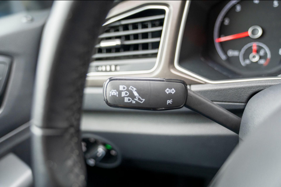 Volkswagen T-Roc 1.0 TSI Style |Prijs rijklaar incl 12 mnd garantie|Navi Winterpakket Clima Lane-front assist