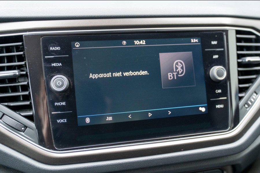 Volkswagen T-Roc 1.0 TSI Style |Prijs rijklaar incl 12 mnd garantie|Navi Winterpakket Clima Lane-front assist