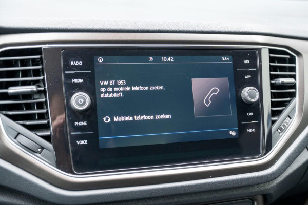 Volkswagen T-Roc 1.0 TSI Style |Prijs rijklaar incl 12 mnd garantie|Navi Winterpakket Clima Lane-front assist