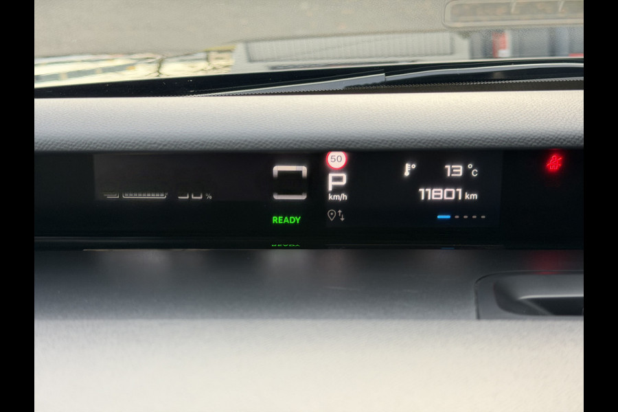 Citroën ë-C3 Max Comfort Range 44 kWh (Camera - Navigatie - Automatische Airco - Apple Carplay - LED - 17")