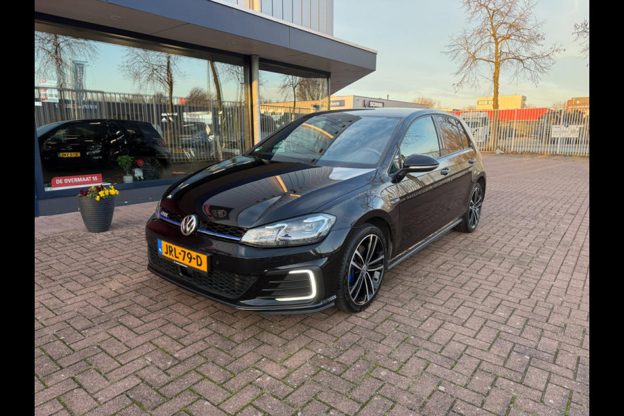 Volkswagen Golf 1.4 TSI PHEV GTE | Virtual | ACC | Camera