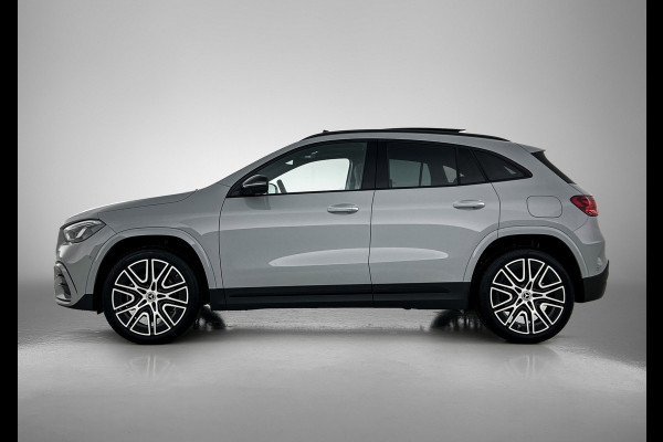 Mercedes-Benz GLA 250 e Business Solution AMG | AMG Line Plus pakket | Head-up Display | Memorypakket | Dodehoekassistent | Smartphone integratie | 360° camera | Augmented Reality navigatie | 20 inch AMG velgen |