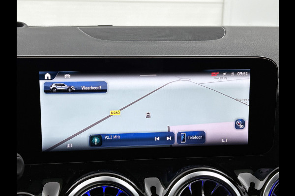 Mercedes-Benz GLA 250 e Business Solution AMG | AMG Line Plus pakket | Head-up Display | Memorypakket | Dodehoekassistent | Smartphone integratie | 360° camera | Augmented Reality navigatie | 20 inch AMG velgen |