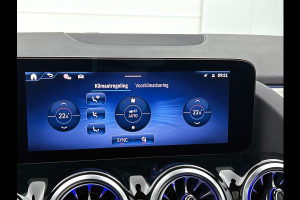 Mercedes-Benz GLA 250 e Business Solution AMG | AMG Line Plus pakket | Head-up Display | Memorypakket | Dodehoekassistent | Smartphone integratie | 360° camera | Augmented Reality navigatie | 20 inch AMG velgen |
