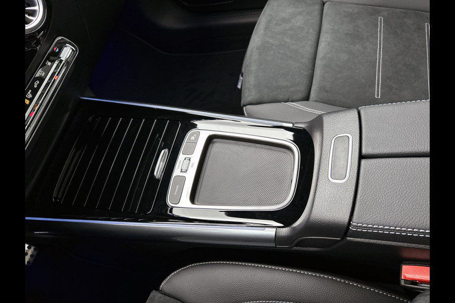 Mercedes-Benz GLA 250 e Business Solution AMG | AMG Line Plus pakket | Head-up Display | Memorypakket | Dodehoekassistent | Smartphone integratie | 360° camera | Augmented Reality navigatie | 20 inch AMG velgen |