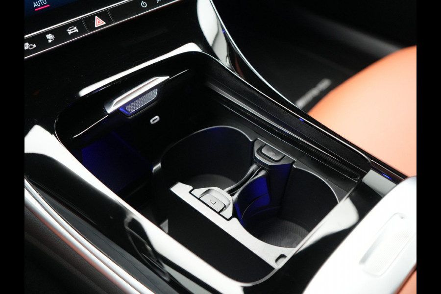Mercedes-Benz C-Klasse Estate 300 e AMG Line Plug In Hybrid 313pk Dealer O.H. PHEV | Adaptive Cruise | Head Up | Camera | Digital LED | Bi Color Lederen Sportstoelen Verwarmd | Apple Carplay | Sfeerverlichting | Virtual | Navigatie | DAB |