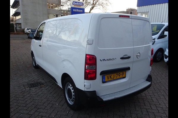 Opel Vivaro-e L2H1 75 kWh 100 % Elektrisch S.O.H. 85% AIRCO NAVIGATIE 3 PERSOONS