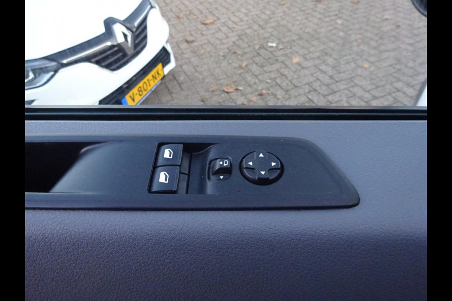 Opel Vivaro-e L2H1 75 kWh 100 % Elektrisch S.O.H. 85% AIRCO NAVIGATIE 3 PERSOONS