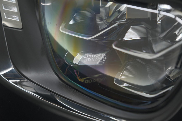 Citroën C3 PureTech 110 EAT6 Max | Apple Carplay | Parkeersensoren | Climate Control | 16 Inch Lichtmetalen Velgen
