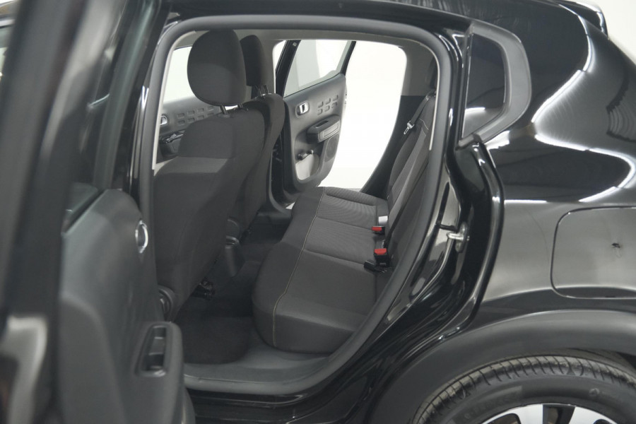 Citroën C3 PureTech 110 EAT6 Max | Apple Carplay | Parkeersensoren | Climate Control | 16 Inch Lichtmetalen Velgen