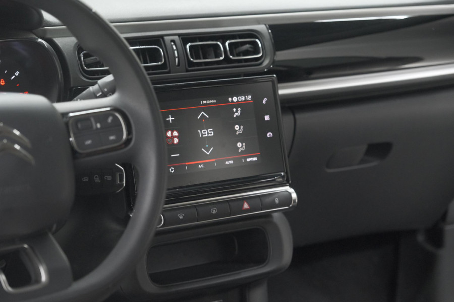 Citroën C3 PureTech 110 EAT6 Max | Apple Carplay | Parkeersensoren | Climate Control | 16 Inch Lichtmetalen Velgen