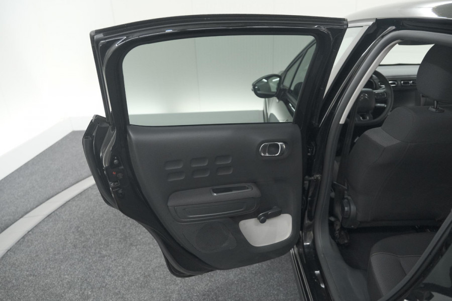 Citroën C3 PureTech 110 EAT6 Max | Apple Carplay | Parkeersensoren | Climate Control | 16 Inch Lichtmetalen Velgen