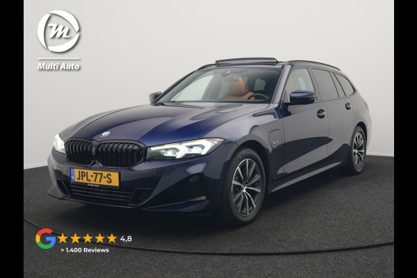 BMW 3 Serie Touring 320e Plug In Hybrid 204pk Dealer O.H. PHEV | Panodak | Widescreen Navi | Camera | Lederen Sportstoelen Verwarmd | Sfeerverlichting | Apple Carplay | Navigatie | Virtual | DAB | Tansanitblau II Metallic |