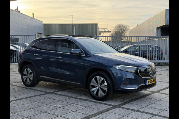 Mercedes-Benz EQA 250 Business Sol. Luxury 67 kWh | Panorama | Memory | Sfeer Verlichting | 360 Camera |