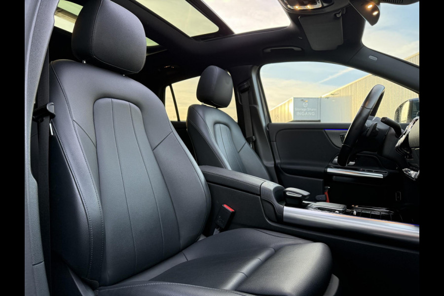 Mercedes-Benz EQA 250 Business Sol. Luxury 67 kWh | Panorama | Memory | Sfeer Verlichting | 360 Camera |