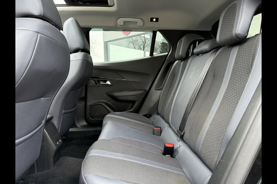 Peugeot 2008 1.5 BlueHDi Allure | Panorama | Navi | Camera |