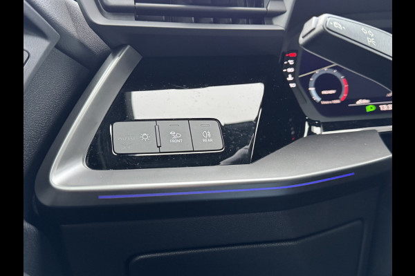 Audi A3 Sportback 30 TFSI edition one LED/Virtual/Sportstoelen/Clima/Navi/Cruise