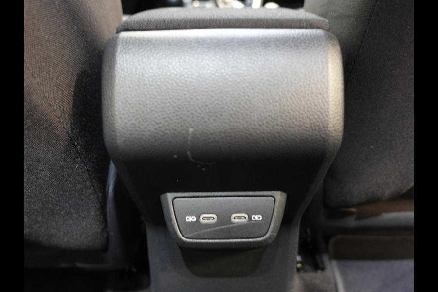 Volkswagen Polo 1.0 TSI Highline DSG-7 Aut. Executive 17" Velgen Navigatie Carplay Adaptive Cruise Control Airco Climatronic DAB+