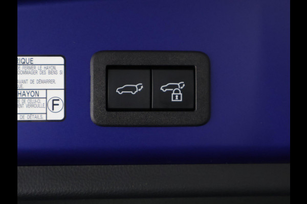 Toyota Corolla Cross Hybrid 140 Style | Stuur-/ & Stoelverwarming | Dodehoek detectie | Elektrische kofferbak | Parkeersensoren
