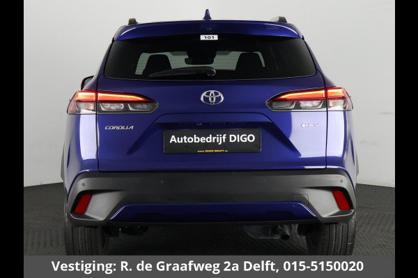 Toyota Corolla Cross Hybrid 140 Style | Stuur-/ & Stoelverwarming | Dodehoek detectie | Elektrische kofferbak | Parkeersensoren