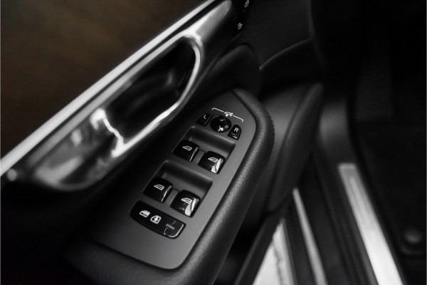 Volvo XC90 2.0 T8 Recharge AWD Inscription 7-Pers Trekhaak H/K Keyless