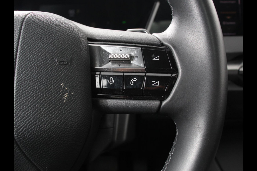 DS DS 4 1.2 PureTech Automaat Rivoli Cross | Panoramadak | Focal Audio | Full LED | Leder | 360 Camera | Adaptive Cruise | Head Up Display |