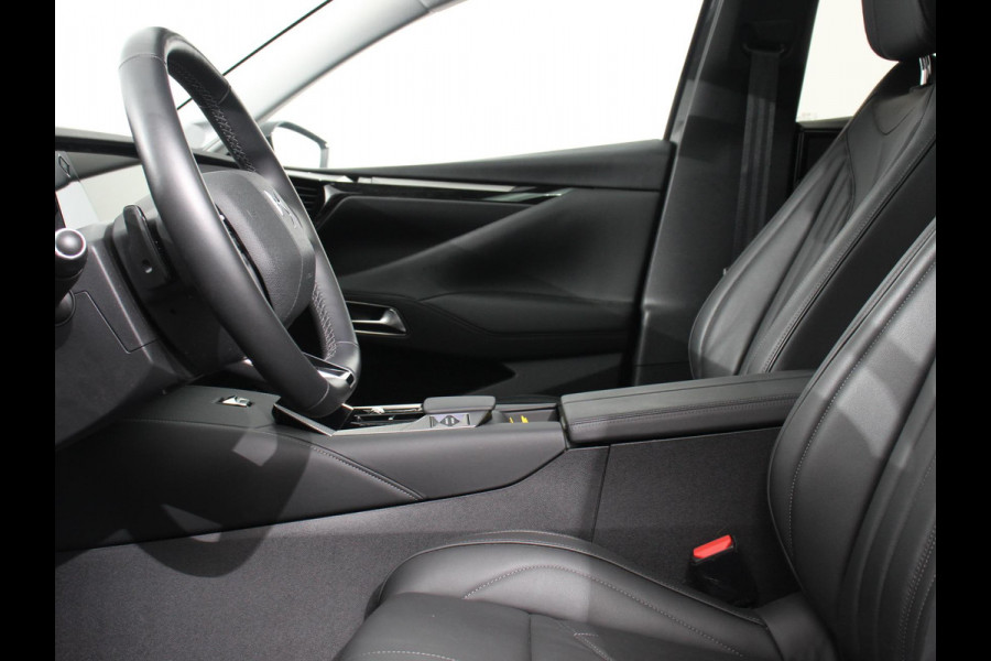 DS DS 4 1.2 PureTech Automaat Rivoli Cross | Panoramadak | Focal Audio | Full LED | Leder | 360 Camera | Adaptive Cruise | Head Up Display |