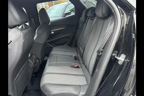 Peugeot 3008 1.6 HYbrid 225 Allure Pack Business VAN: €30.900,- VOOR: €26.877,- UW EINDEJAARSVOORDEEL: €4.023,-  | ALLURE PACK | APPLE CARPLAY/ANDROID AUTO | ADAPTIVE CRUISE CONTROL | ACHTERUITRIJCAMERA | NAVIGATIE |