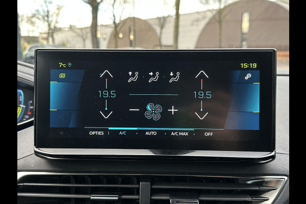 Peugeot 3008 1.6 HYbrid 225 Allure Pack Business VAN: €30.900,- VOOR: €26.877,- UW EINDEJAARSVOORDEEL: €4.023,-  | ALLURE PACK | APPLE CARPLAY/ANDROID AUTO | ADAPTIVE CRUISE CONTROL | ACHTERUITRIJCAMERA | NAVIGATIE |