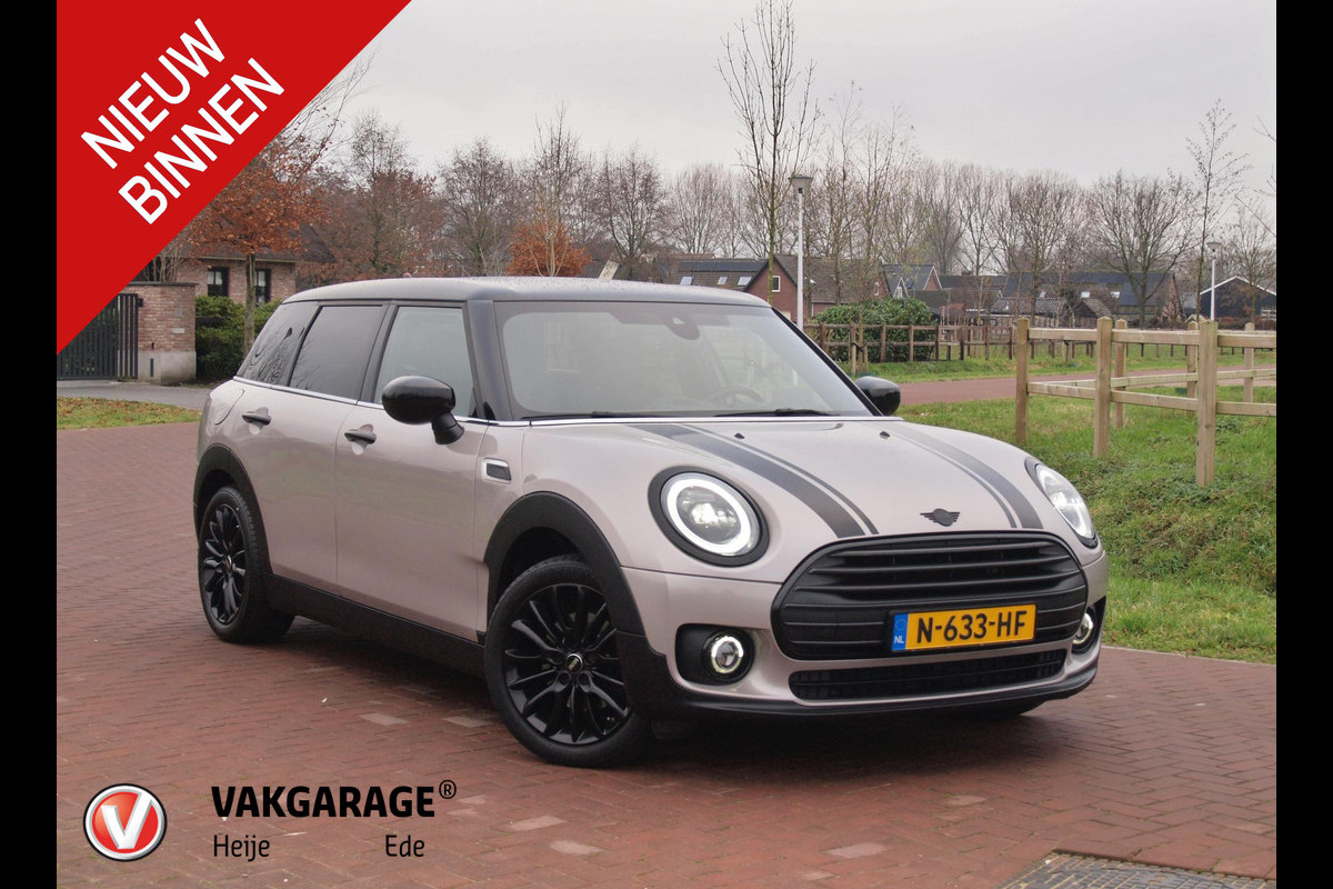 MINI Clubman 1.5 Cooper Business Edition | Rooftop Grey | Camera | Head-Up Display | Apple Camera | Automaat |