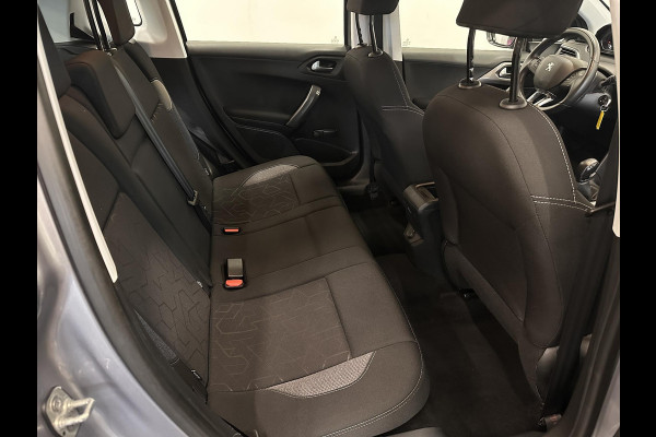 Peugeot 2008 1.2 PureTech Active 82pk Navigatie Apple Carplay/Android Auto Cruise Control Airco