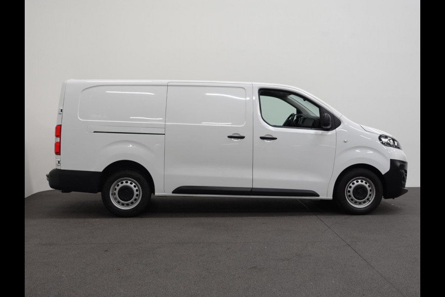 Opel Vivaro 1.5 CDTI L3H1 Edition Navigatie Cruise control Camera Airco Trekhaak 3Zits