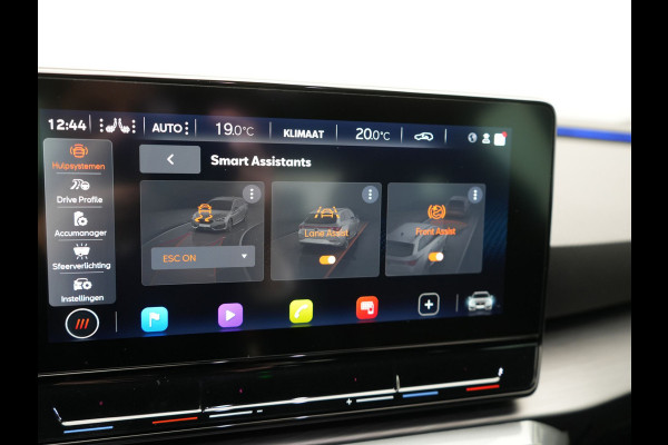 CUPRA Leon 1.4 e-Hybrid VZ Plug In Hybrid 245pk Dealer O.H PHEV | Keyless | Cruise Control | Lederen Sportstoelen Verwarmd | Navigatie | Virtual | Front & Lane Assist | Sportstuur Verwarmd | Sfeerverlichting | DAB | 19"L.M |