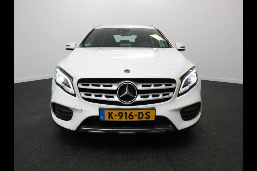Mercedes-Benz GLA 200 Automaat Premium Plus | AMG Velgen | Climate control | Cruise control | Navigatie | Parkeersensoren | Achteruitrijcamera | Lichtmetalen velgen | Radio | LED | Voorstoelen verwarmd | Apple Carplay/ Android Auto