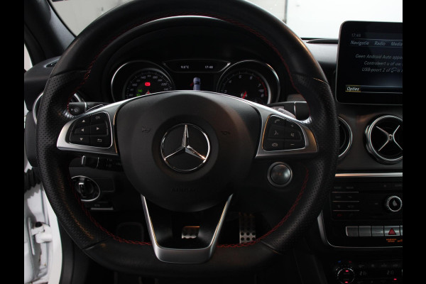 Mercedes-Benz GLA 200 Automaat Premium Plus | AMG Velgen | Climate control | Cruise control | Navigatie | Parkeersensoren | Achteruitrijcamera | Lichtmetalen velgen | Radio | LED | Voorstoelen verwarmd | Apple Carplay/ Android Auto