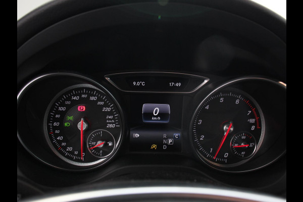 Mercedes-Benz GLA 200 Automaat Premium Plus | AMG Velgen | Climate control | Cruise control | Navigatie | Parkeersensoren | Achteruitrijcamera | Lichtmetalen velgen | Radio | LED | Voorstoelen verwarmd | Apple Carplay/ Android Auto