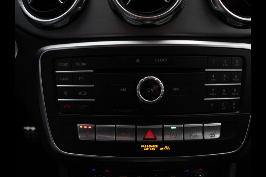 Mercedes-Benz GLA 200 Automaat Premium Plus | AMG Velgen | Climate control | Cruise control | Navigatie | Parkeersensoren | Achteruitrijcamera | Lichtmetalen velgen | Radio | LED | Voorstoelen verwarmd | Apple Carplay/ Android Auto