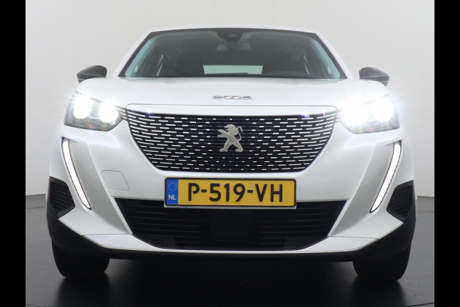 Peugeot e-2008 EV Active Pack 50kWh Soh 91% Navi Ecc Apple Carplay Android Auto Cruise Control Keyless DAB+ Bluetooth Led Connected services Verkeersbord detectie 1e Eigenaar Origineel Nederlandse Auto