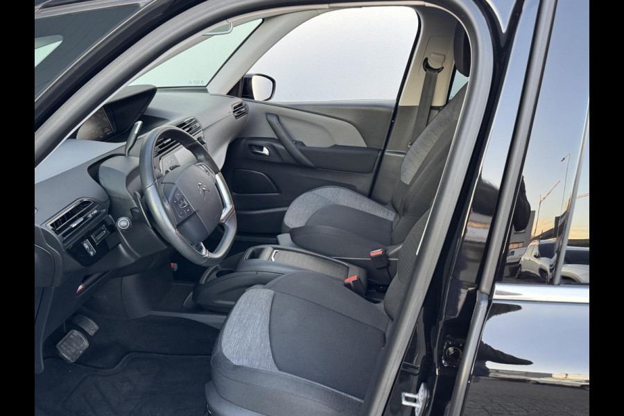 Citroën C4 Spacetourer 1.2 PT 130 EAT8 Feel | Meer foto's volgen | Trekhaak | Prijs is rijklaar