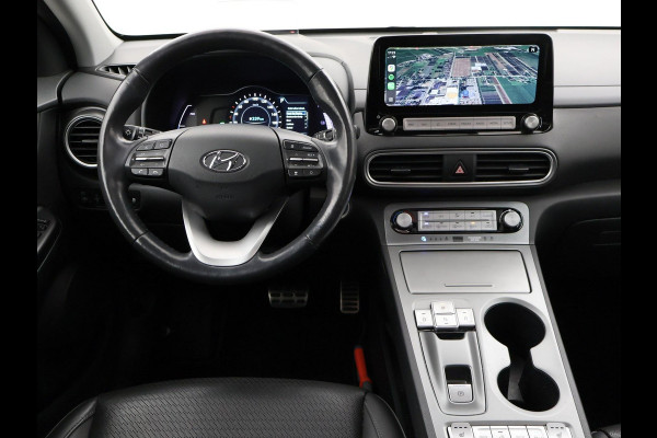 Hyundai Kona EV 64 kWh PREMIUM SKY 100% SOH + SCHUIFDAK | LEDER | STOELVENTILATIE | HEAD-UP | ADAPTIVE CRUISE | STUURVERW.