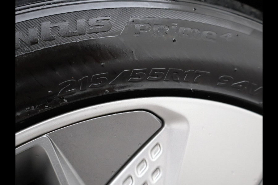 Hyundai Kona EV 64 kWh PREMIUM SKY 100% SOH + SCHUIFDAK | LEDER | STOELVENTILATIE | HEAD-UP | ADAPTIVE CRUISE | STUURVERW.