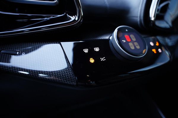 Ferrari Purosangue 6.5 V12