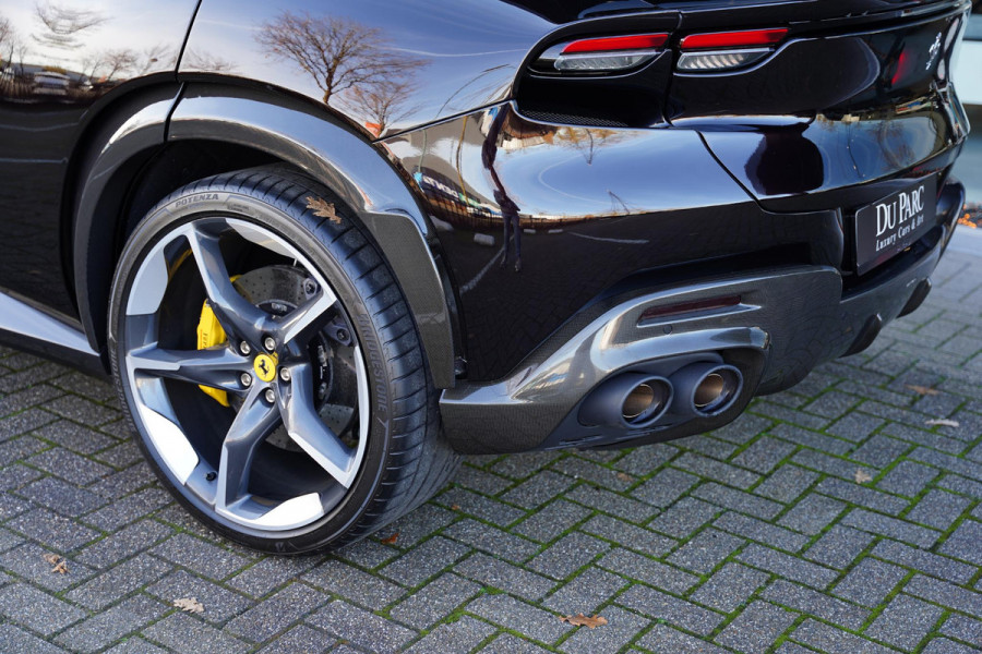 Ferrari Purosangue 6.5 V12