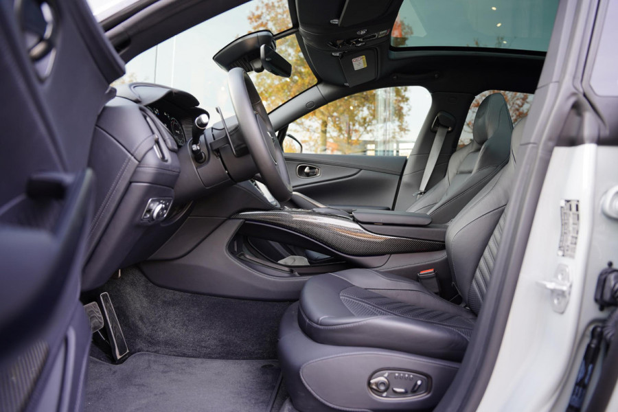 Aston Martin Dbx 4.0 V8 707 Carbon