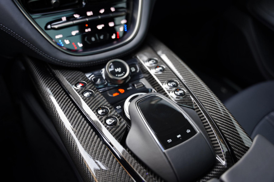 Aston Martin Dbx 4.0 V8 707 Carbon