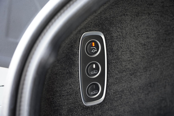 Aston Martin Dbx 4.0 V8 707 Carbon