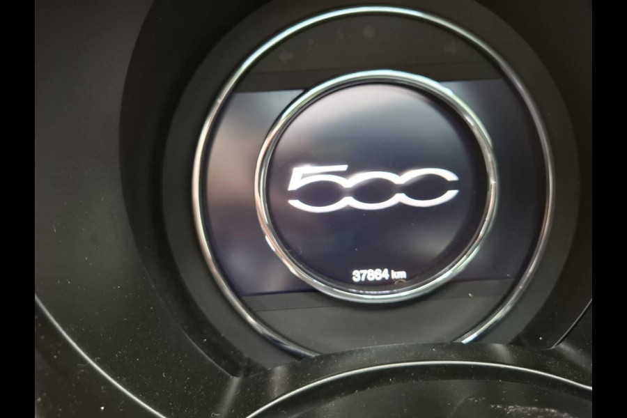 Fiat 500 1.0 Hybrid Dolcevita Panoramadak Navi Carplay Airco Cruise Control PDC Achter Lichtmetalen velgen