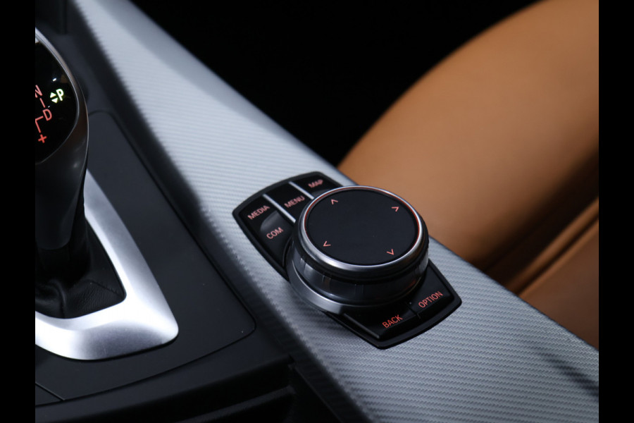 BMW 4 Serie Gran Coupé 420i M Sport [CAMERA, VOL LEDER, M-STUUR, PDC V+A, STOELVERWARMING, CRUISE CONTROL, CLIMATE CONTROL, BLUETOOTH, ELEKTRISCHE ACHTERKLEP, NIEUWSTAAT]