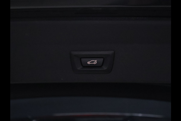 BMW X3 xDrive20i Executive Edition M sport [TREKHAAK AFNEEMBAAR, ACHTERUITRIJCAMERA, PDC V+A, STOELVERWARMING, CLIMATE CONTROL, CRUISE CONTROL, BLUETOOTH TELEFOON, ELEKTRISCHE ACHTERKLEP, NIEUWSTAAT]